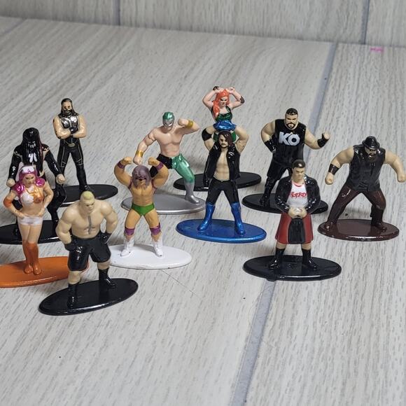WWE Jada 2017 Lot Of 11 Nano Metalfigs Mini Metal Figurines Die Cast - Picture 2 of 6